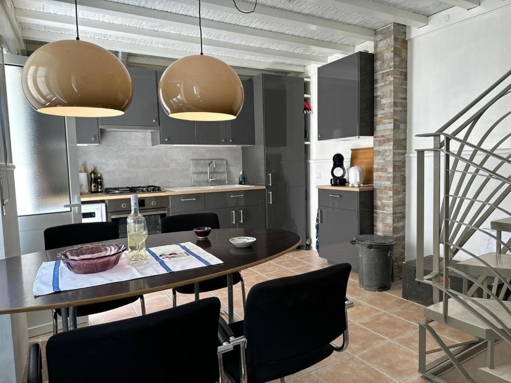 100 Meters From The Beach! Rua Da Paz Nazare Bagian luar foto